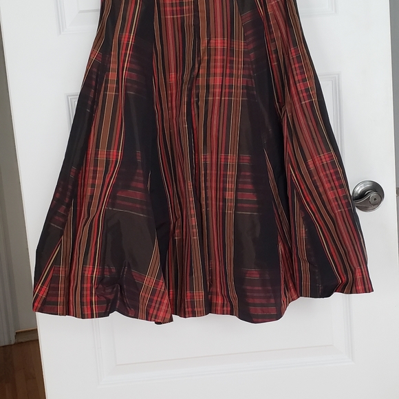 Zara Basic strapless dress with crinoline - Picture 2 of 6